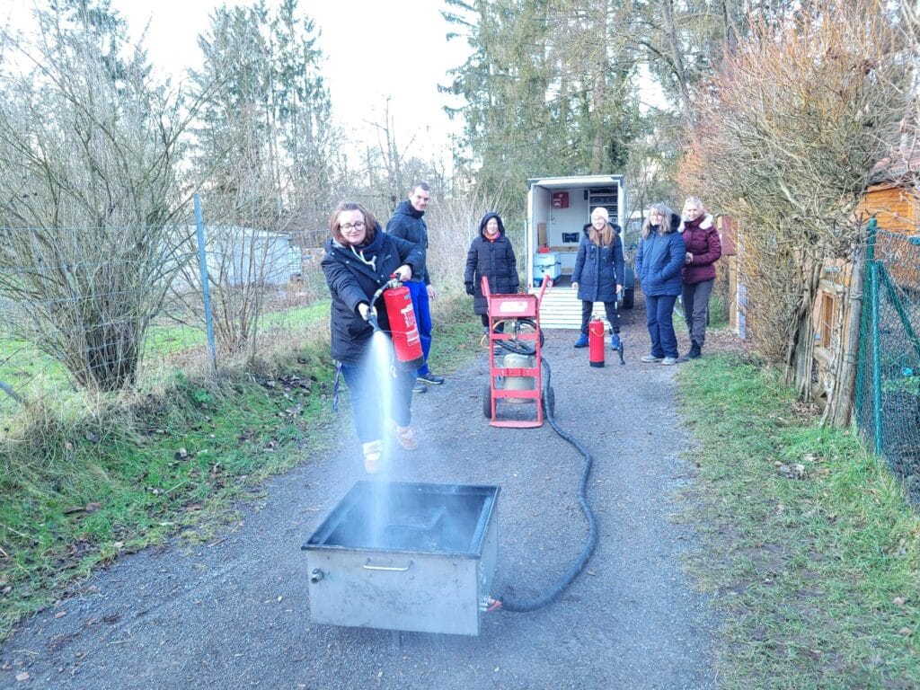 Brandschutz Naturkindergarten Brandschutzschulung Erzieherinnen
